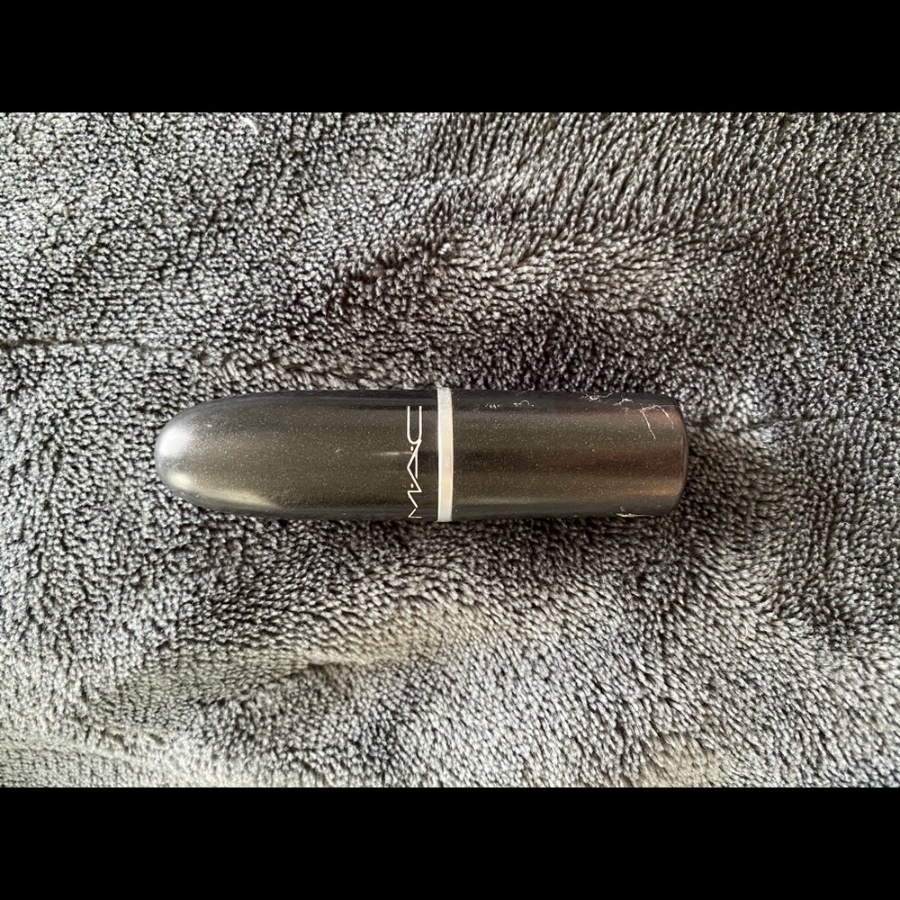 Mac velvet teddy